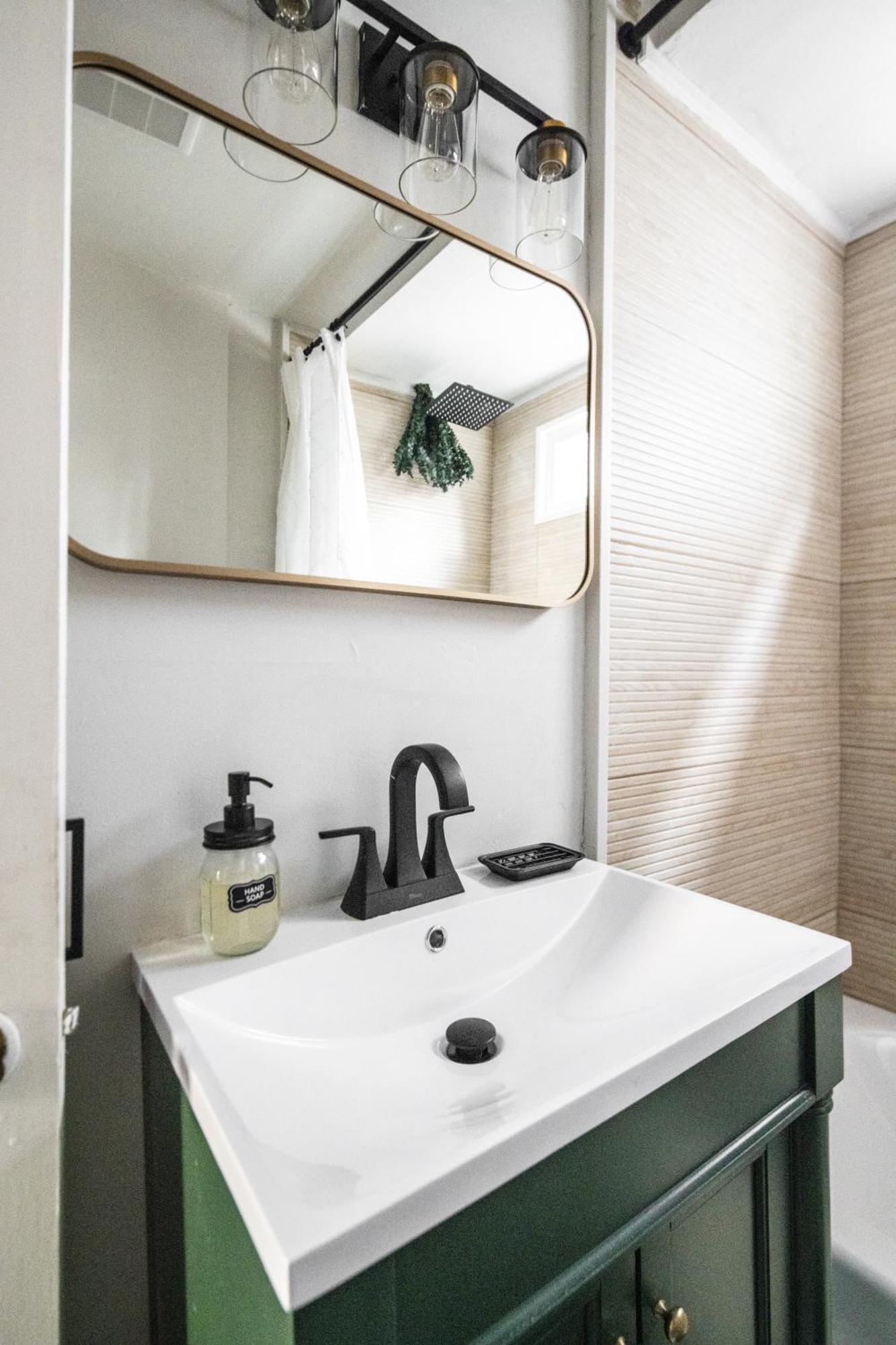 דירות קליבלנד Mid-Century Modern Retreat In Little Italy מראה חיצוני תמונה